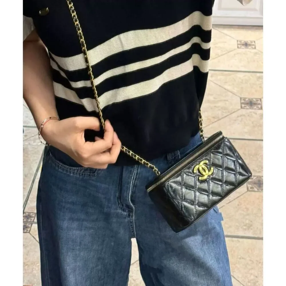 Chanel Women Pre-Loved Bag Very Good Condition